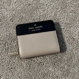 Kate Spade Wallet; Brand New (never used)